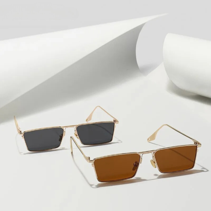 Metropolitan Chic Square Sunglasses