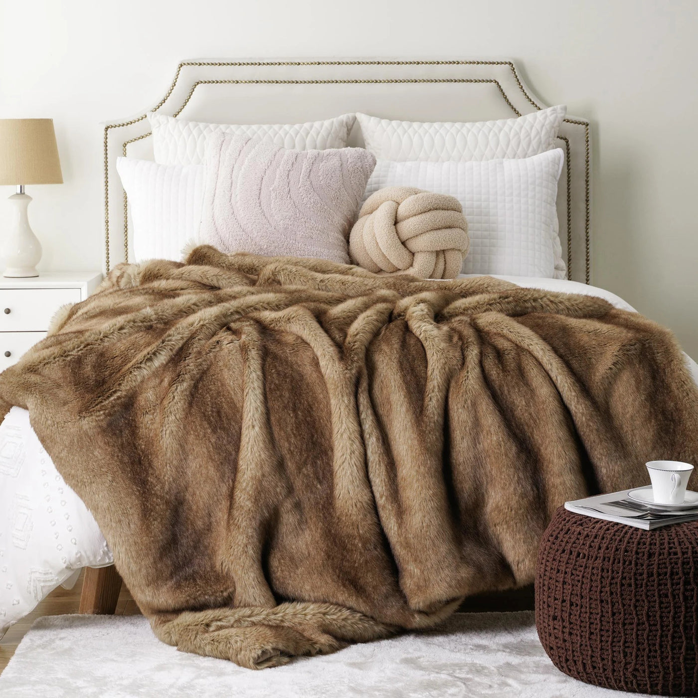 Elvane Luxe Faux Fur Blanket