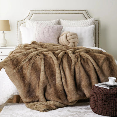 Elvane Luxe Faux Fur Blanket
