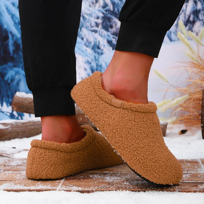 Norwyn Cozy Fleece Slippers