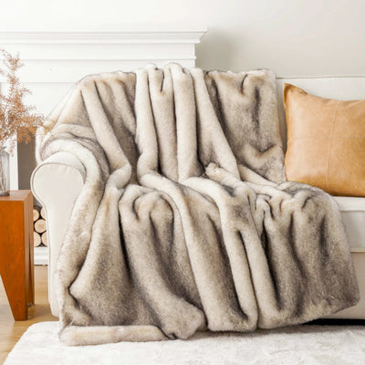Elvane Luxe Faux Fur Blanket