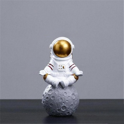 HomeTod™ Nordic Astronaut Figurines Set